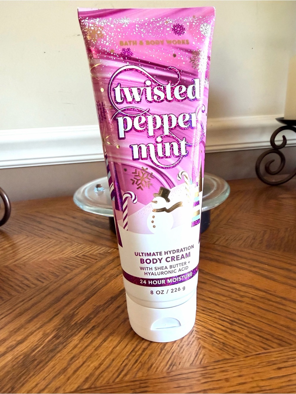 Bath & Body Works Twisted Peppermint Body Cream - Pink and White 8oz new